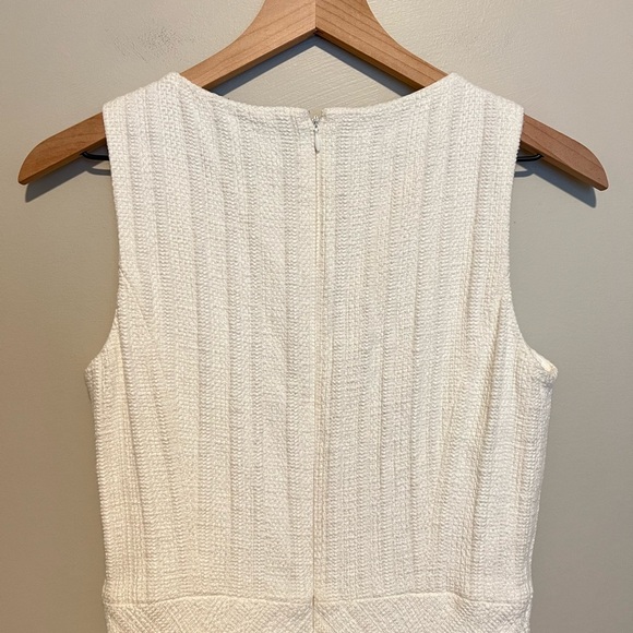 Theory Classic Flare in Off-White Cailen Tweed Sleeveless Dress Size 6 - Picture 5 of 11
